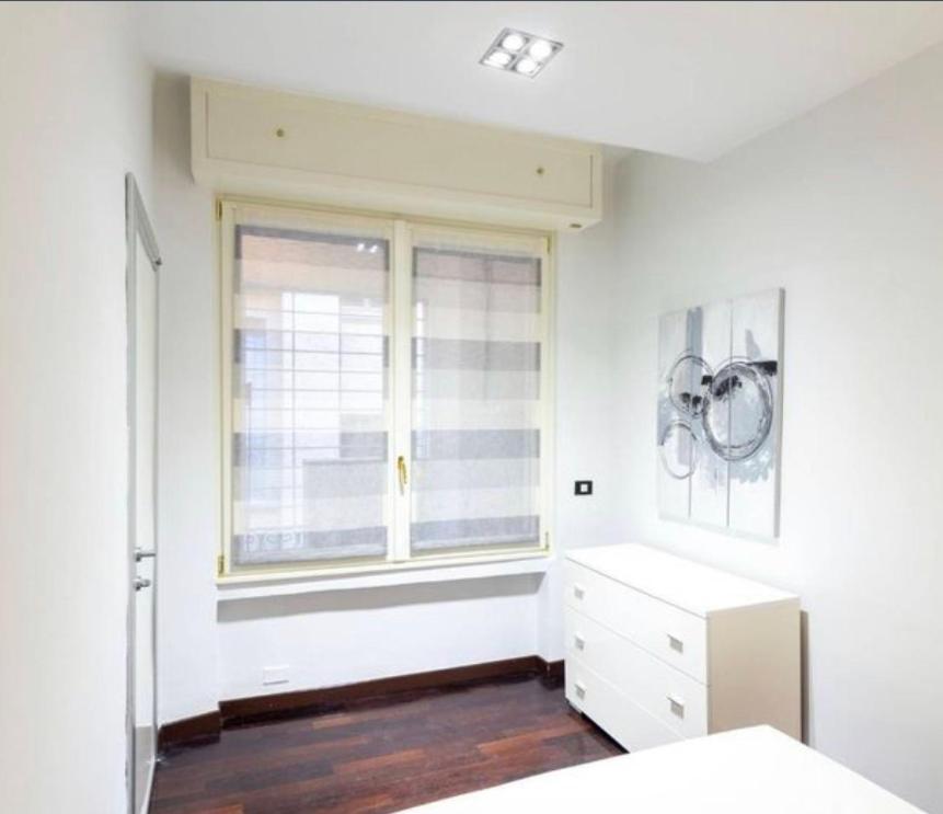 Luxury Home 100 Mq A Stone'S Throw From The Duomo Milão Exterior foto