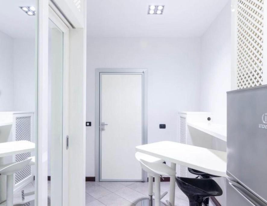 Luxury Home 100 Mq A Stone'S Throw From The Duomo Milão Exterior foto
