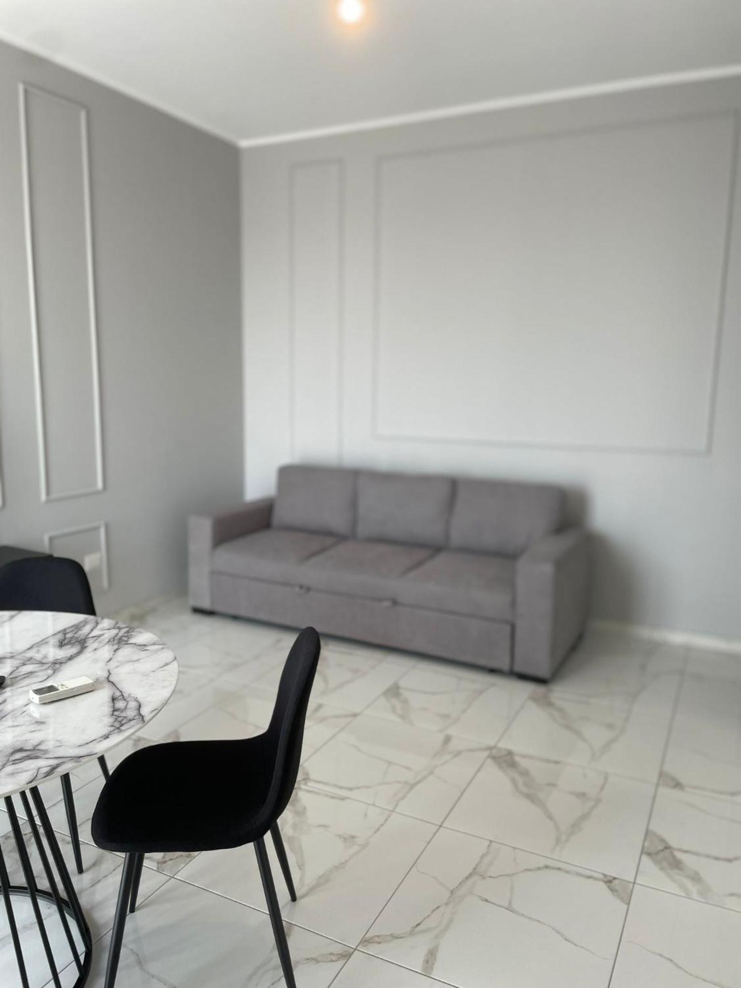 Luxury Home 100 Mq A Stone'S Throw From The Duomo Milão Exterior foto