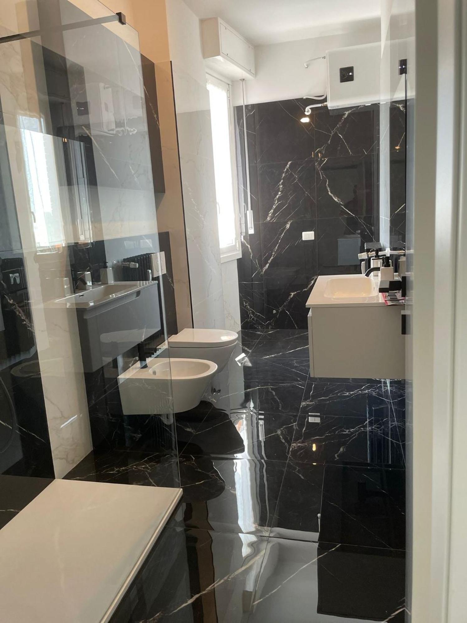 Luxury Home 100 Mq A Stone'S Throw From The Duomo Milão Exterior foto