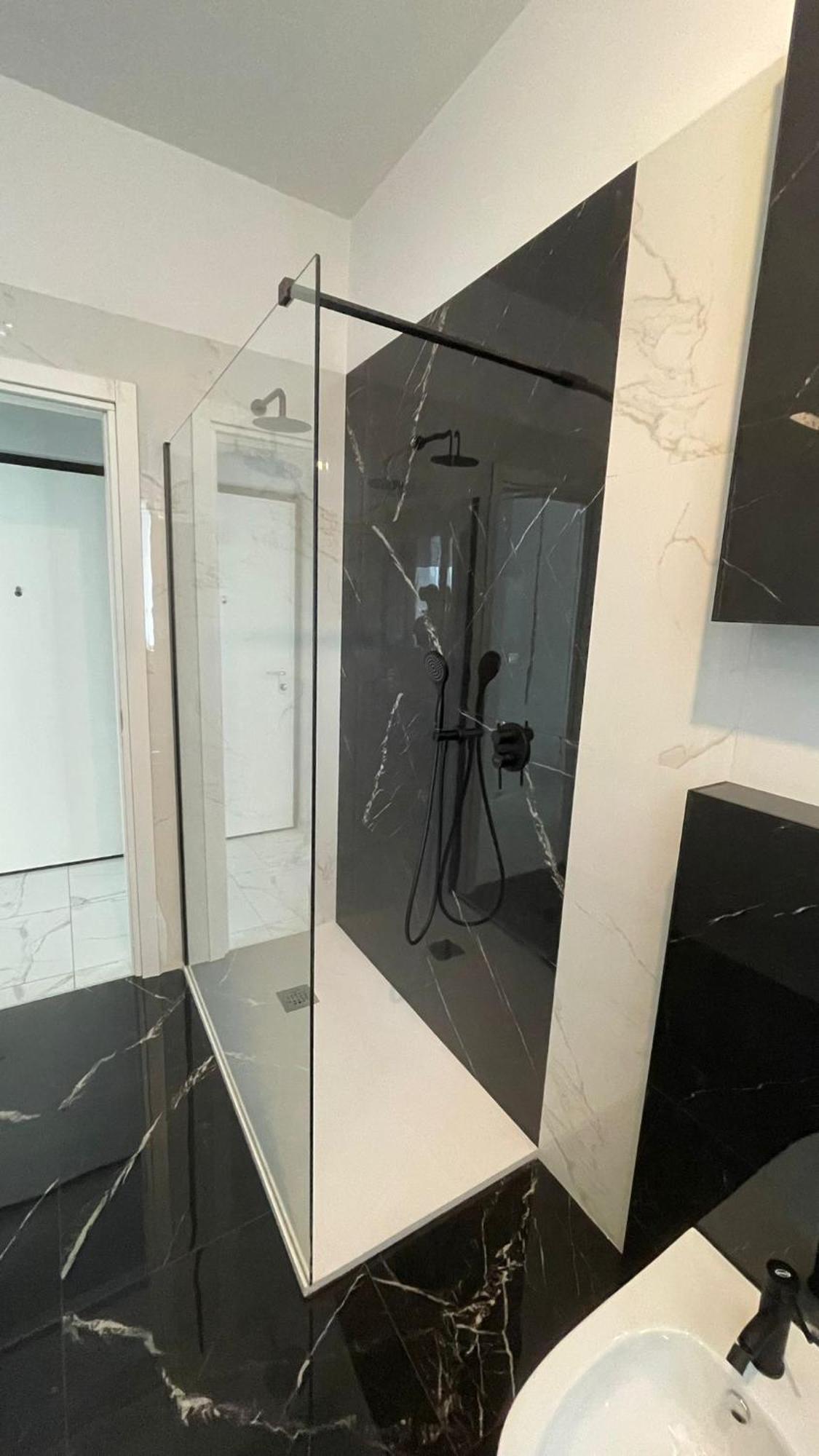 Luxury Home 100 Mq A Stone'S Throw From The Duomo Milão Exterior foto